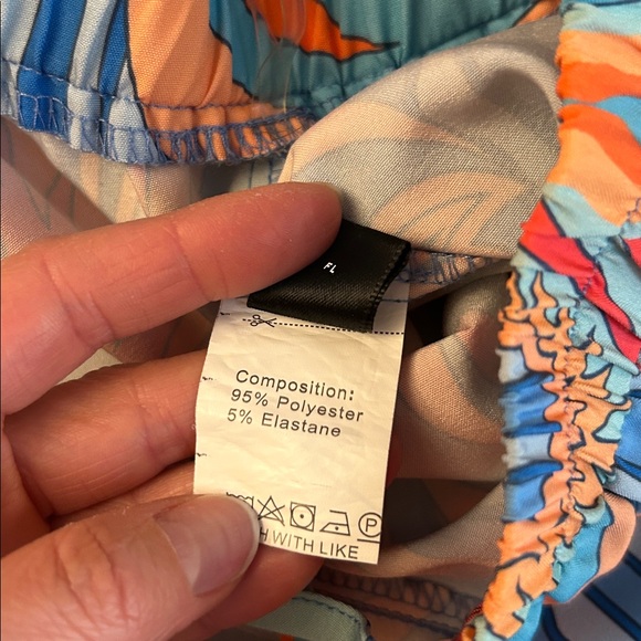 SHEIN Blue and Orange Bermuda Shorts - Picture 5 of 8